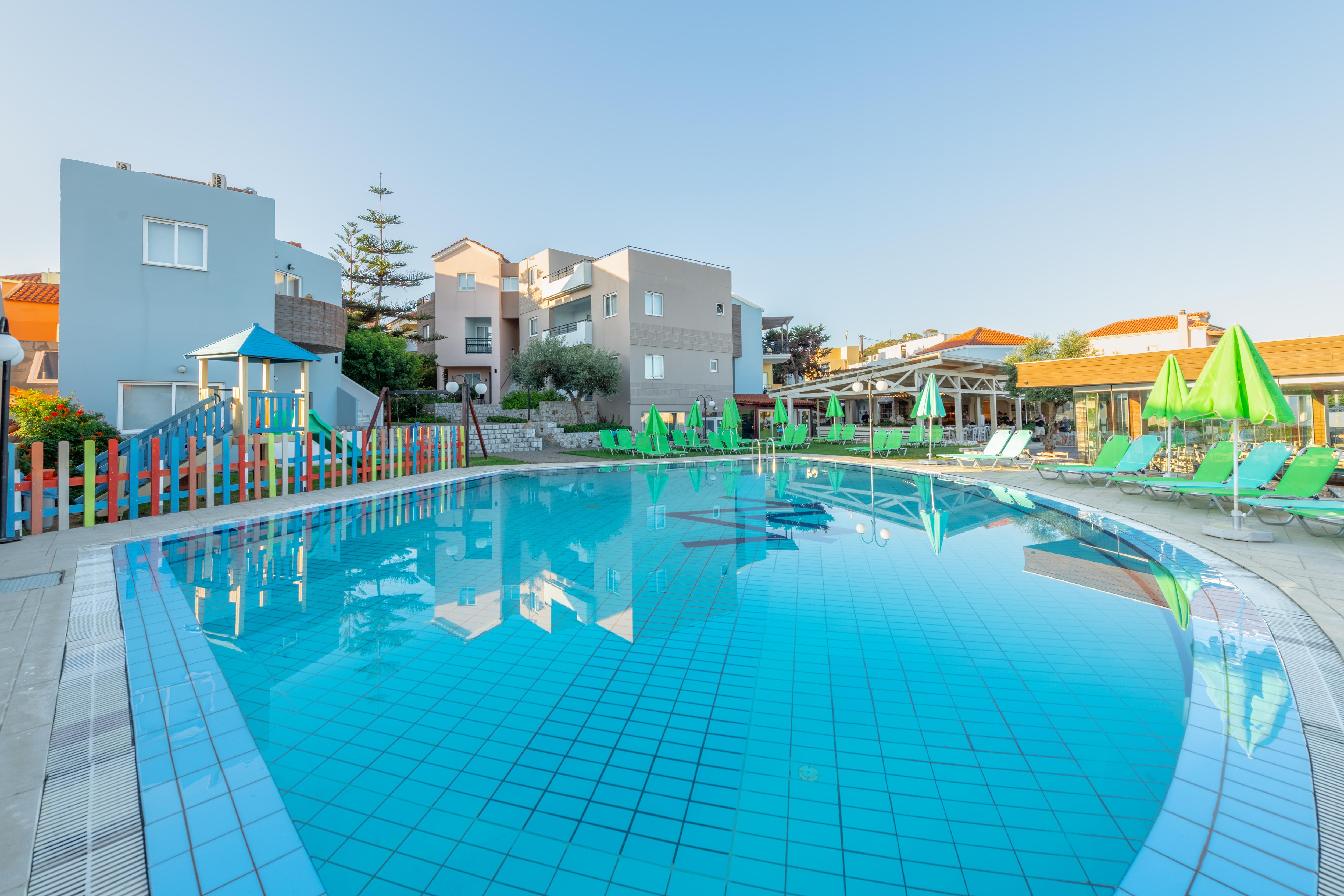 Iolida Village Water Park Hotel Agia Marina Extérieur photo